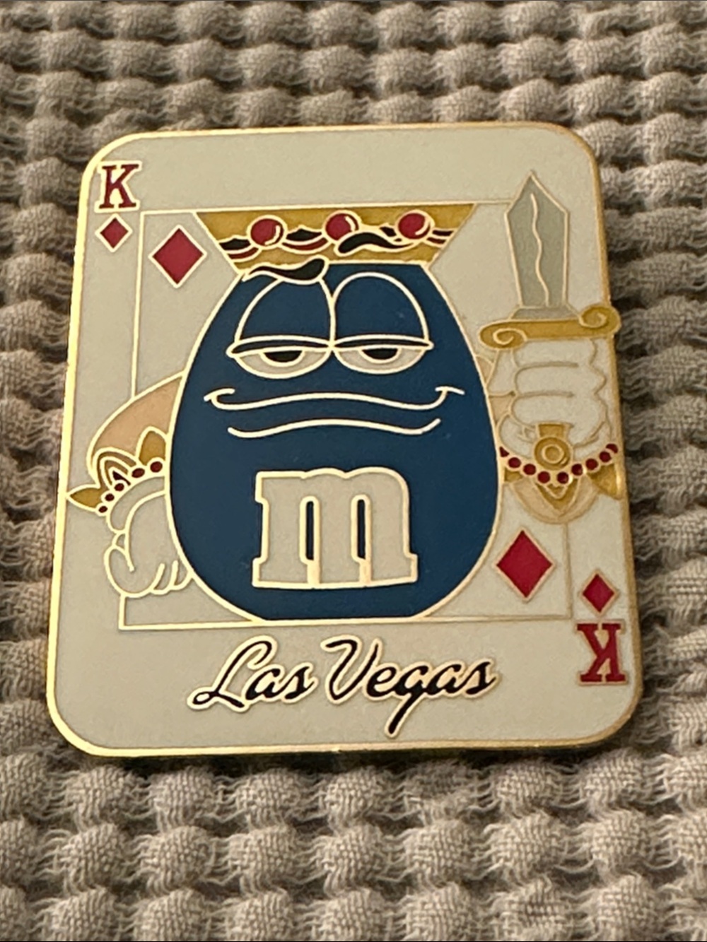 M&M'S Las Vegas King of Diamonds Pin